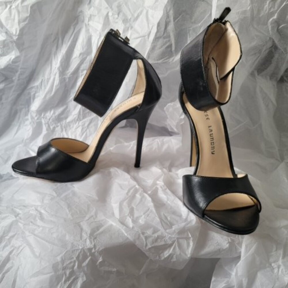 Chinese Laundry Black Leather Strappy Heels Size 7.5